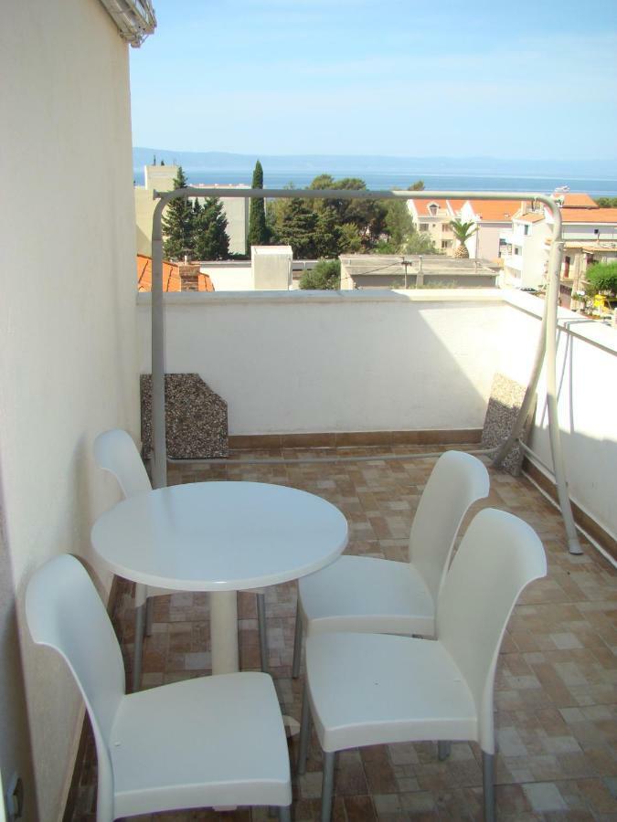 Apartments Ada Tučepi Екстериор снимка