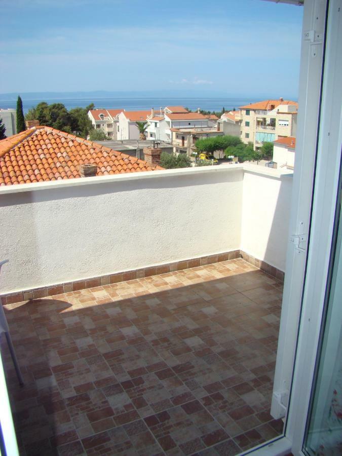Apartments Ada Tučepi Екстериор снимка