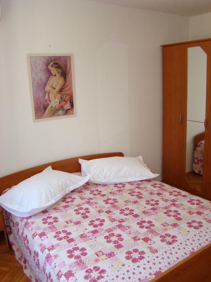 Apartments Ada Tučepi Екстериор снимка