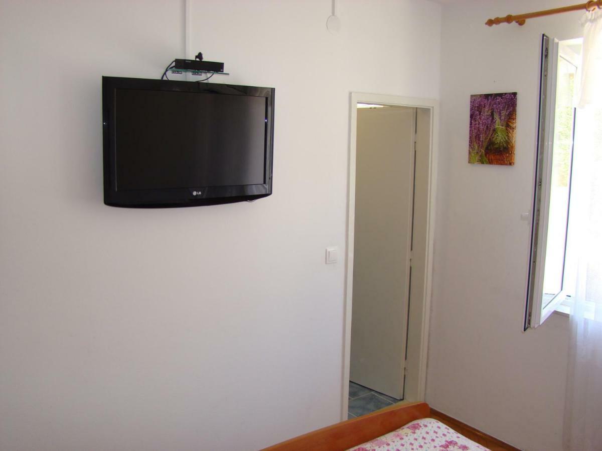 Apartments Ada Tučepi Екстериор снимка