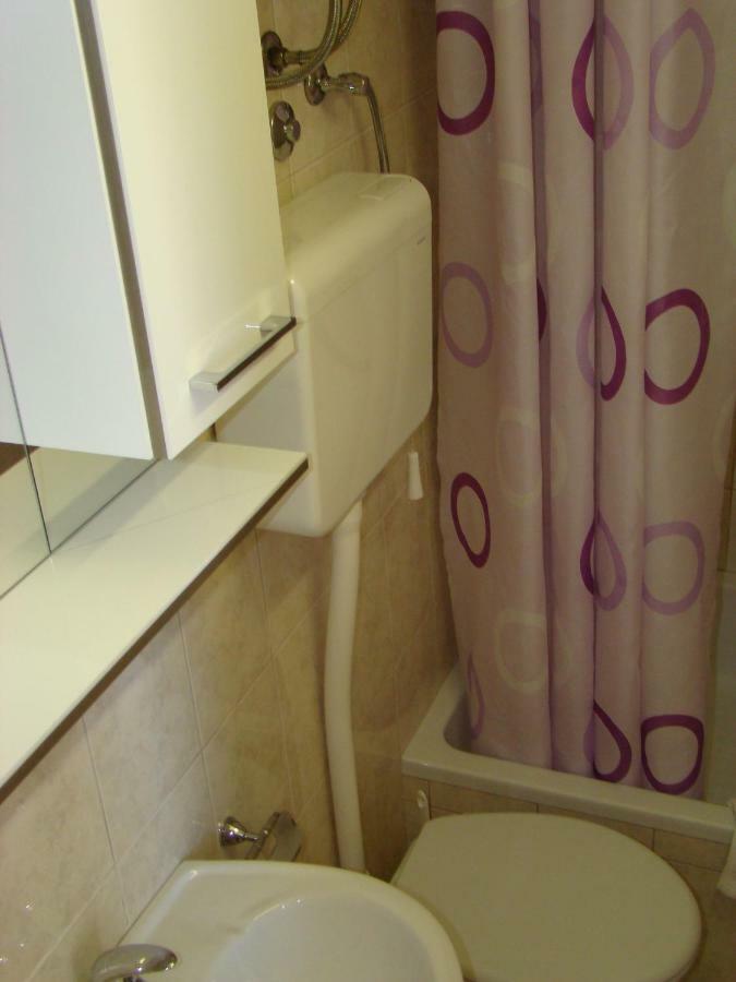 Apartments Ada Tučepi Екстериор снимка
